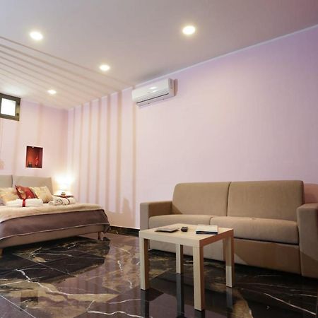 Palepolis Apartment Naples Exterior photo